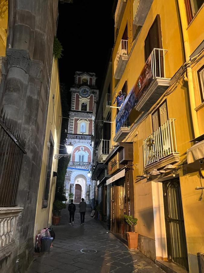 Inside Sedil Dominova House Apartment Sorrento Bagian luar foto