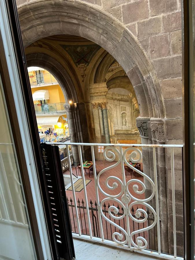 Inside Sedil Dominova House Apartment Sorrento Bagian luar foto